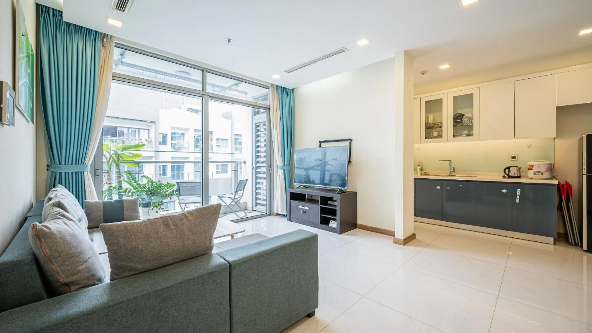 Goldview Saigon Apartment Ho Chi Minh City 0*,  Vietnam